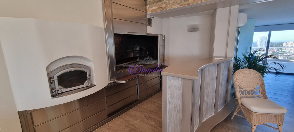 Apartamento ID.540 - PENTH HOUSE MANSA PRIMERA LINEA