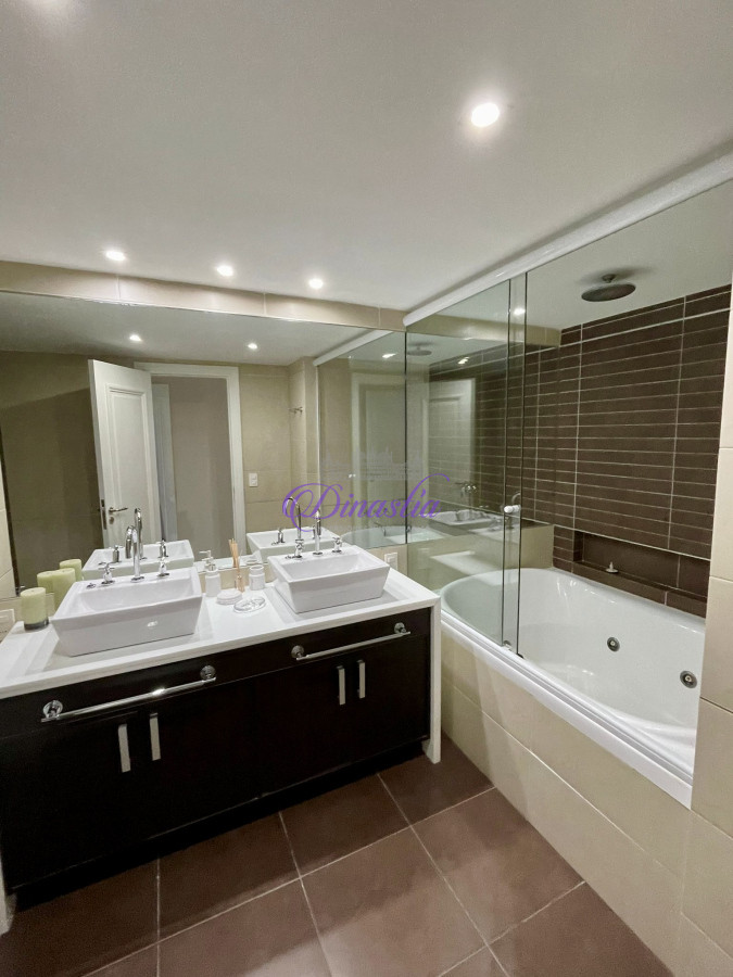 Apartamento ID.480 - VENTA APARTAMENTO DE CATEGORÍA EN BRAVA