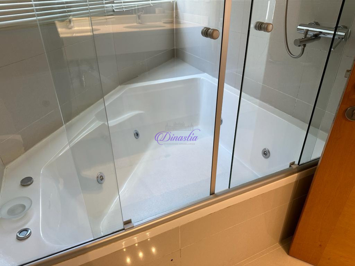 Apartamento ID.532 - VENTA DE APARTAMENTO DE 3 DORMITORIOS MÁS DEPENDENCIA