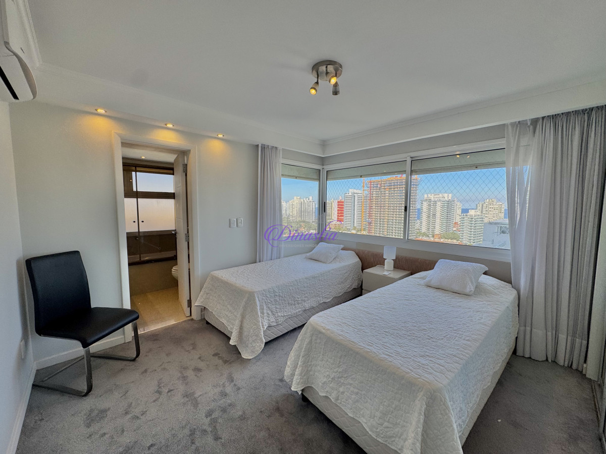 Apartamento ID.533 - VENTA DE APARTAMENTO DE 3 DORMITORIOS + DEPENDENCIA