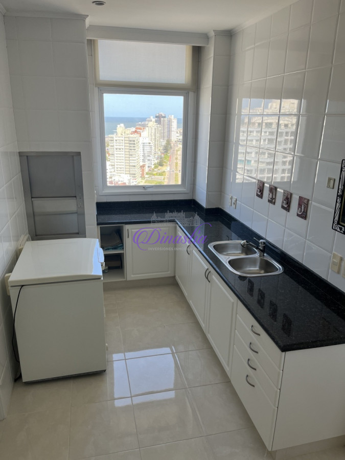 Apartamento ID.593 - VENTA DE PETHOUSE DE 6 DORMITORIOS 