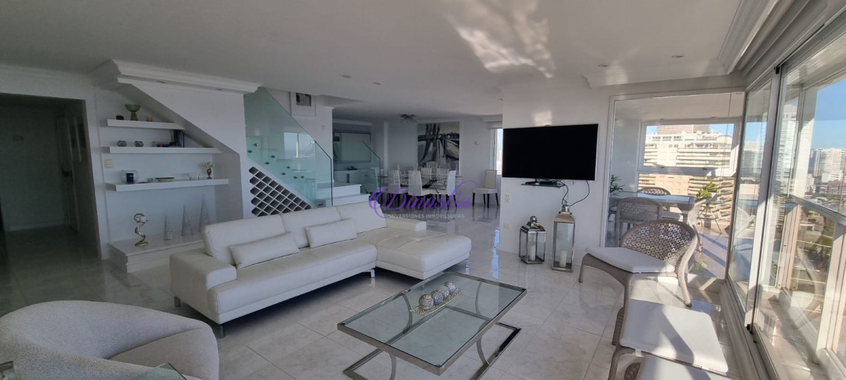 Apartamento ID.540 - PENTH HOUSE MANSA PRIMERA LINEA