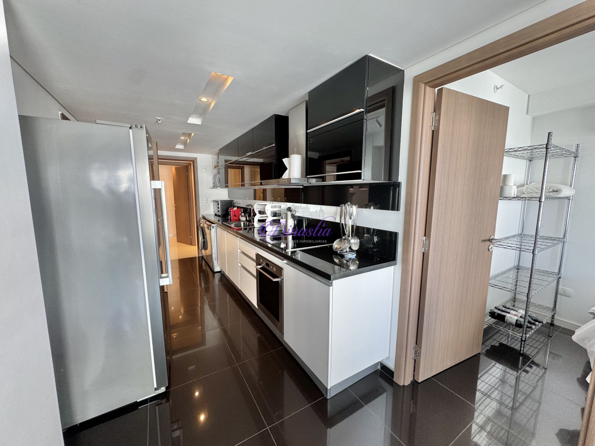 Apartamento ID.560 - ALQUILER DE APTO EN ZONA BRAVA