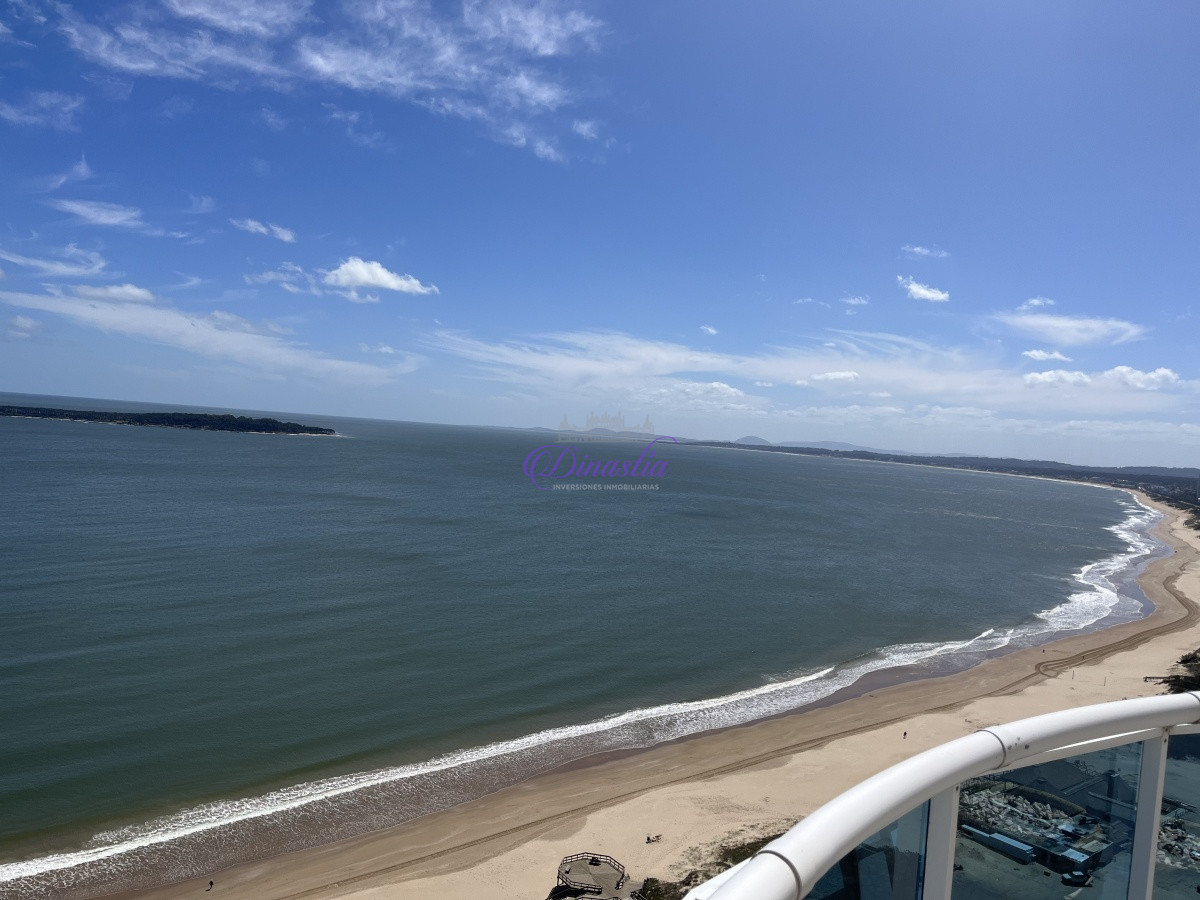 Apartamento ID.593 - VENTA DE PETHOUSE DE 6 DORMITORIOS 