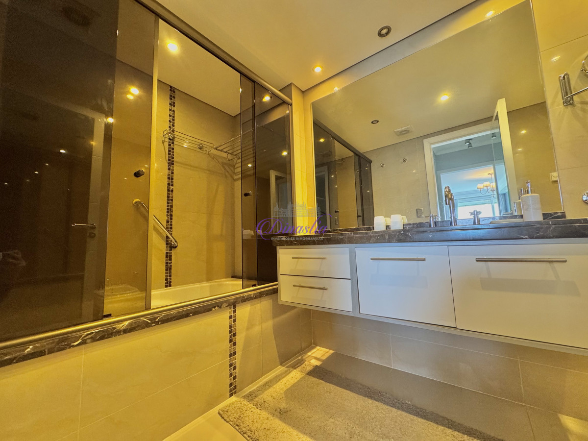 Apartamento ID.533 - VENTA DE APARTAMENTO DE 3 DORMITORIOS + DEPENDENCIA