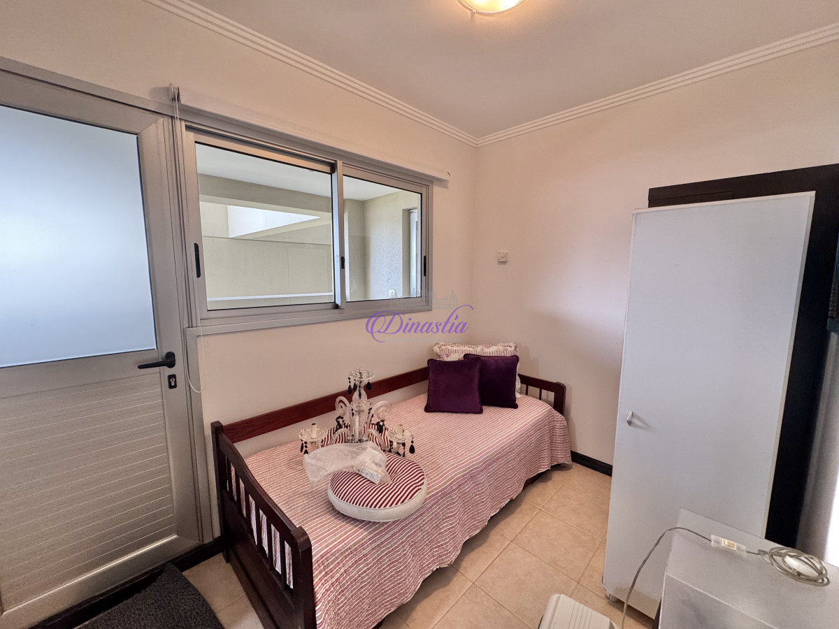 Apartamento ID.621 -  VENTA DE APARTAMENTO DE 3 SUITES + DEPENDENCIA 