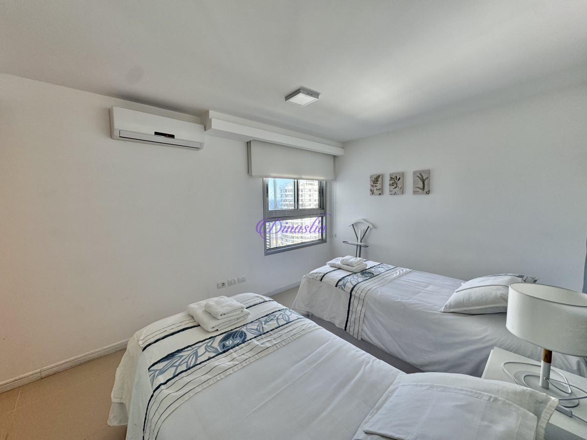 Apartamento ID.559 - ALQUILER EN ZONA BRAVA 