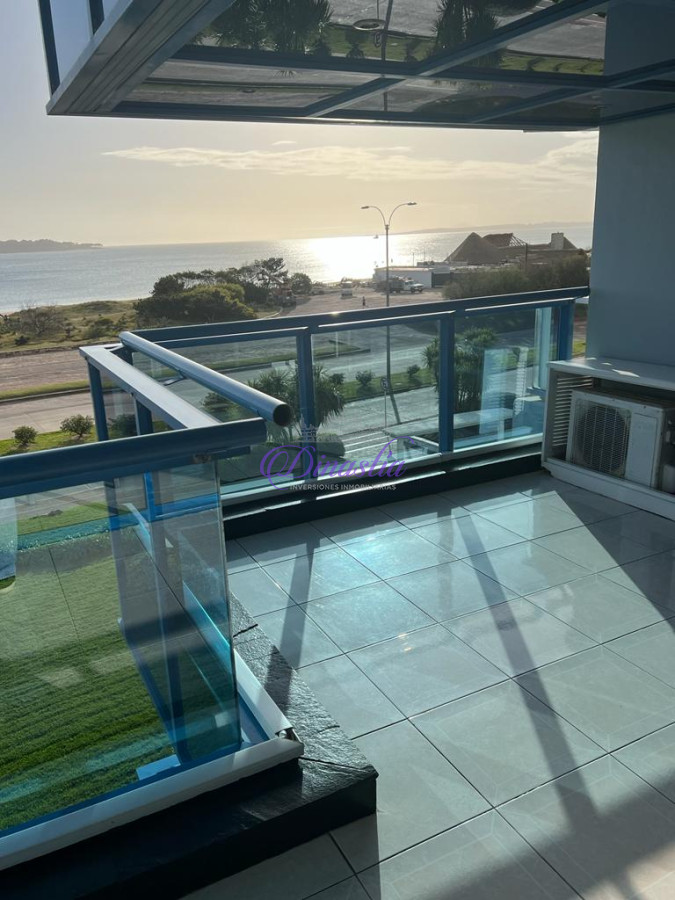 Apartamento ID.604 -  VENTA APARTAMENTO DE 3 SUITES + DEPENENDECIA PUNTA DEL ESTE