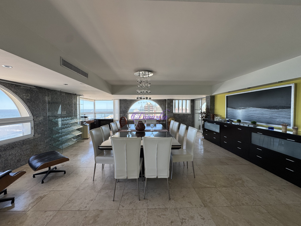 Apartamento ID.523 - VENTA APARTAMENTO EN PENÍNSULA DE 3 DORMITORIOS