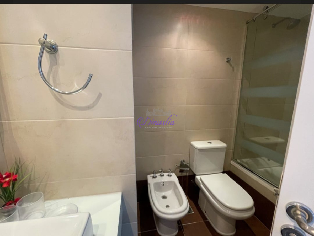 Apartamento ID.496 - Apartamento de 3 dormitorios y dependencia frente al mar en Brava