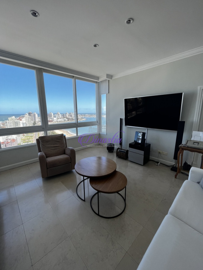 Apartamento ID.593 - VENTA DE PETHOUSE DE 6 DORMITORIOS 