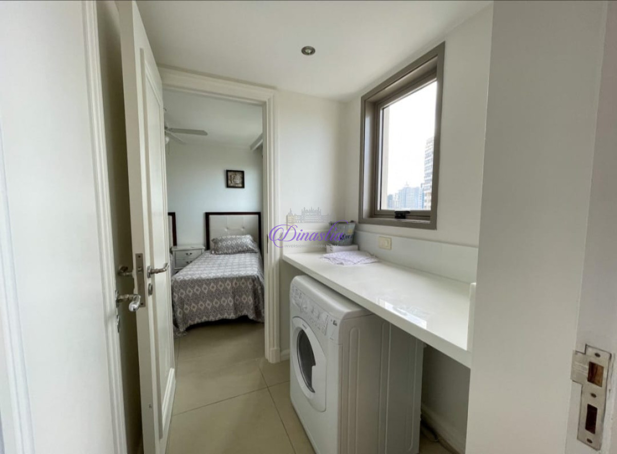 Apartamento ID.496 - Apartamento de 3 dormitorios y dependencia frente al mar en Brava