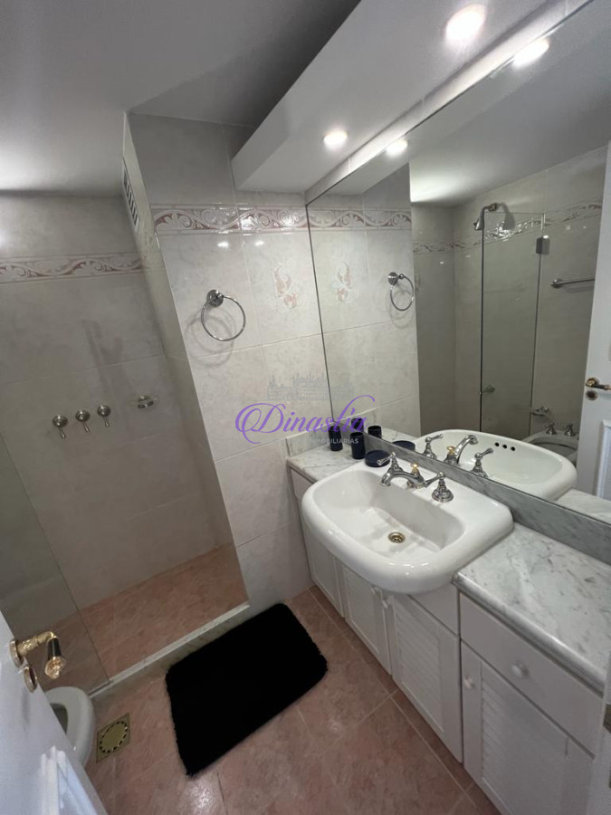 Apartamento ID.604 -  VENTA APARTAMENTO DE 3 SUITES + DEPENENDECIA PUNTA DEL ESTE