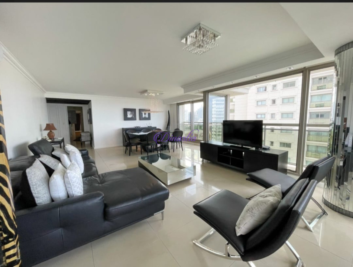 Apartamento ID.496 - Apartamento de 3 dormitorios y dependencia frente al mar en Brava
