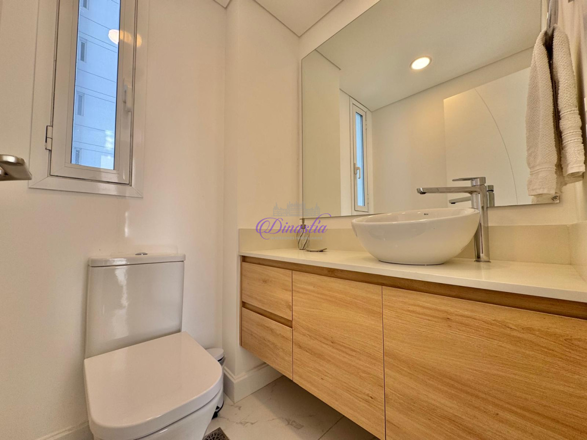 Apartamento ID.521 - PARAMOUNT TOWER PUNTA DEL ESTE VENTA Y ALQUILER DE 2 SUITES PUNTA DEL ESTE