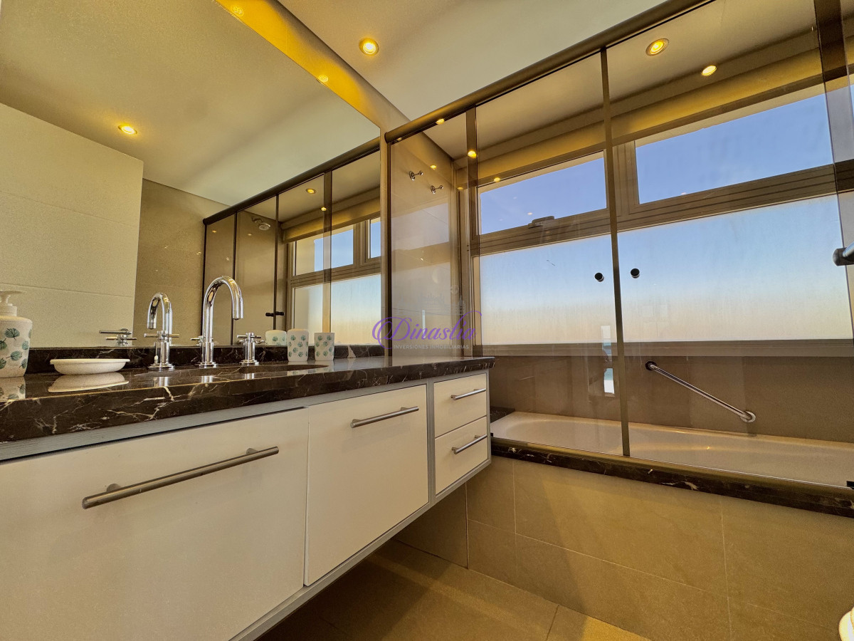 Apartamento ID.533 - VENTA DE APARTAMENTO DE 3 DORMITORIOS + DEPENDENCIA