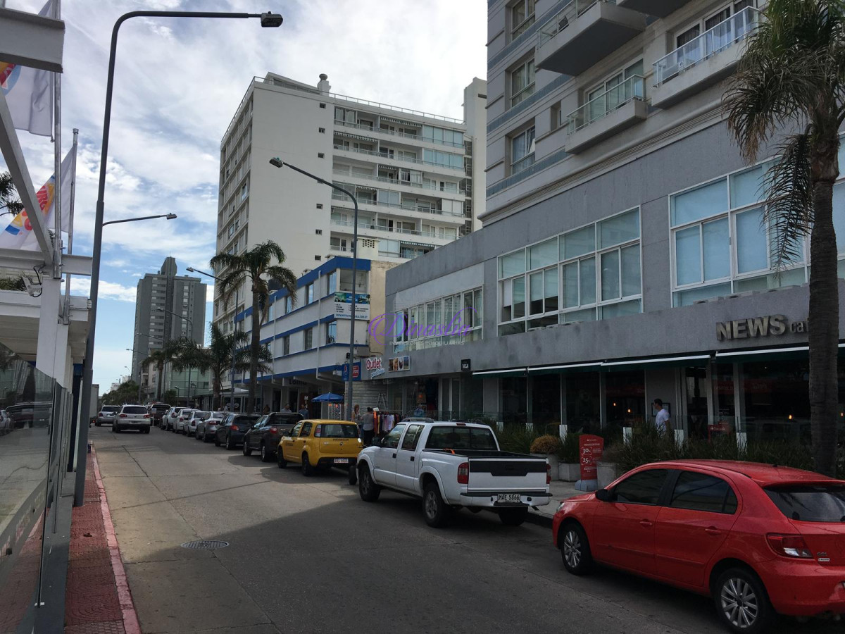 Apartamento ID.504 - Apartamento en Punta del Este, Península