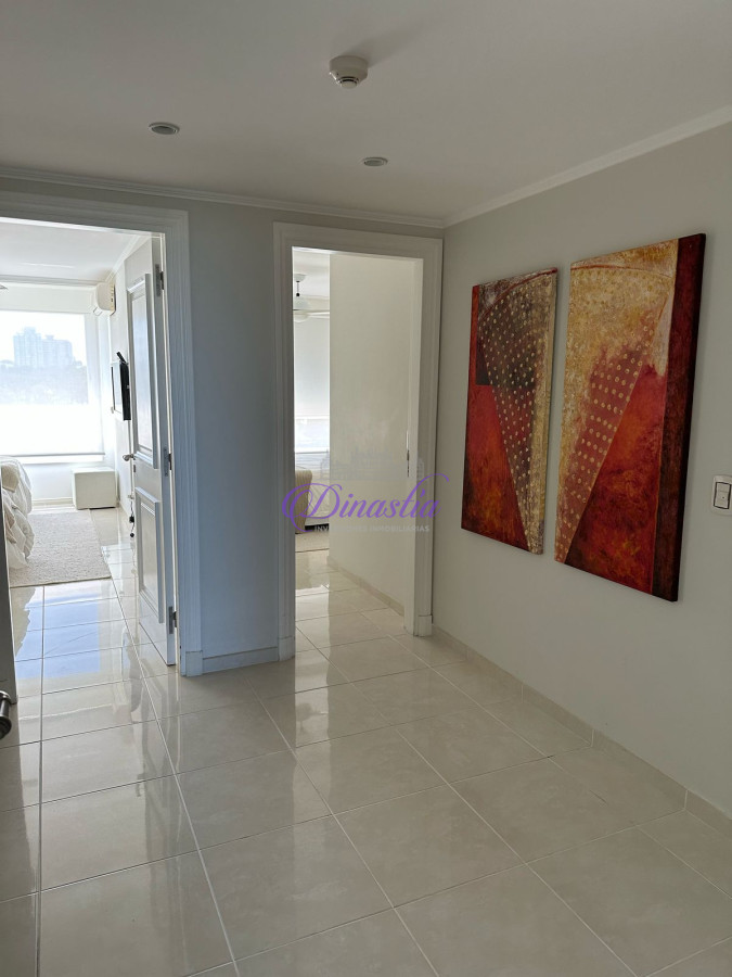 Apartamento ID.543 - VENTA DE APARTAMENTO 3 DORMITORIOS FRENTE AL MAR 
