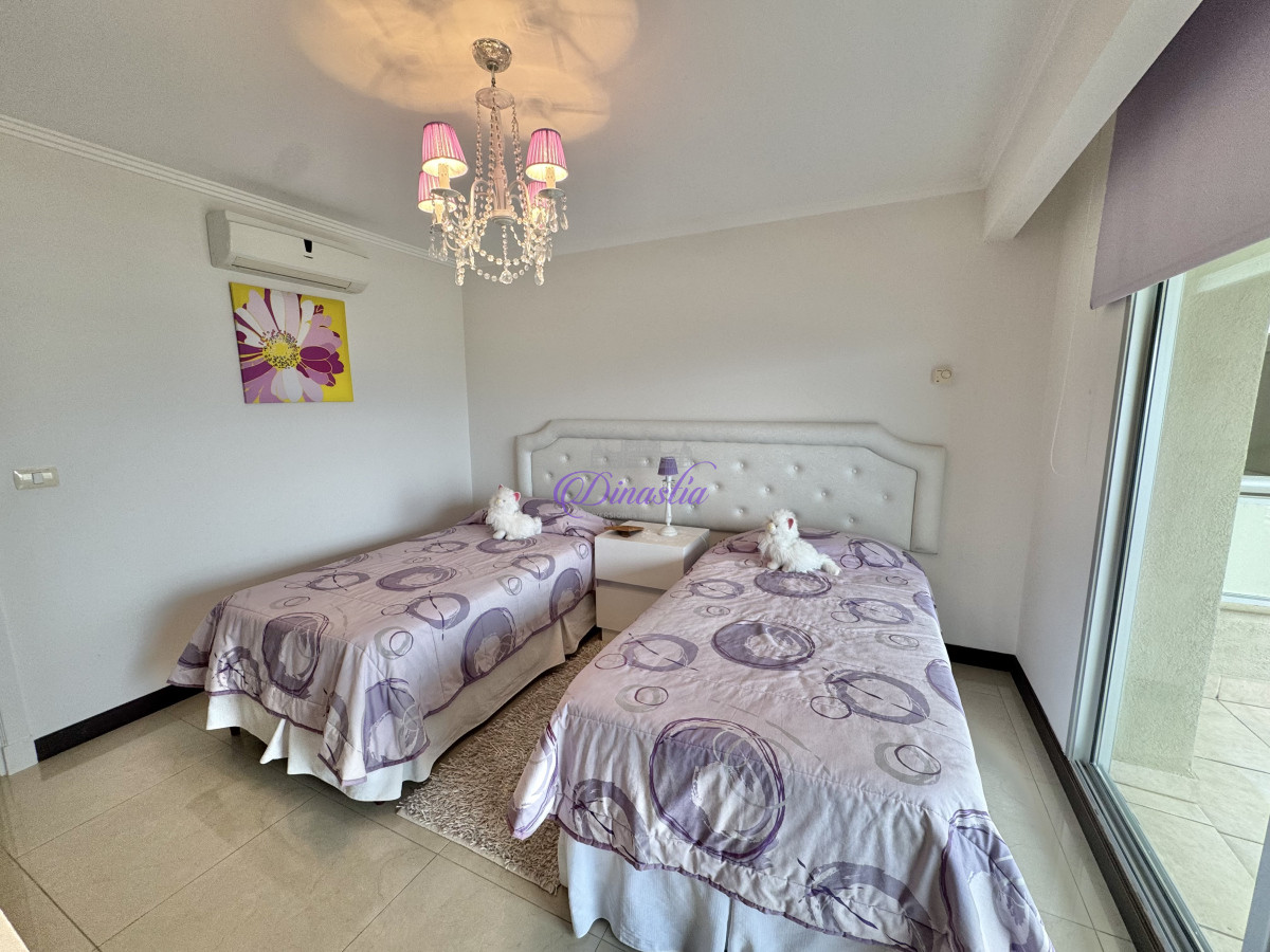 Apartamento ID.581 -  VENTA DE APARTAMENTO DE 3 SUITES + DEPENDENCIA 