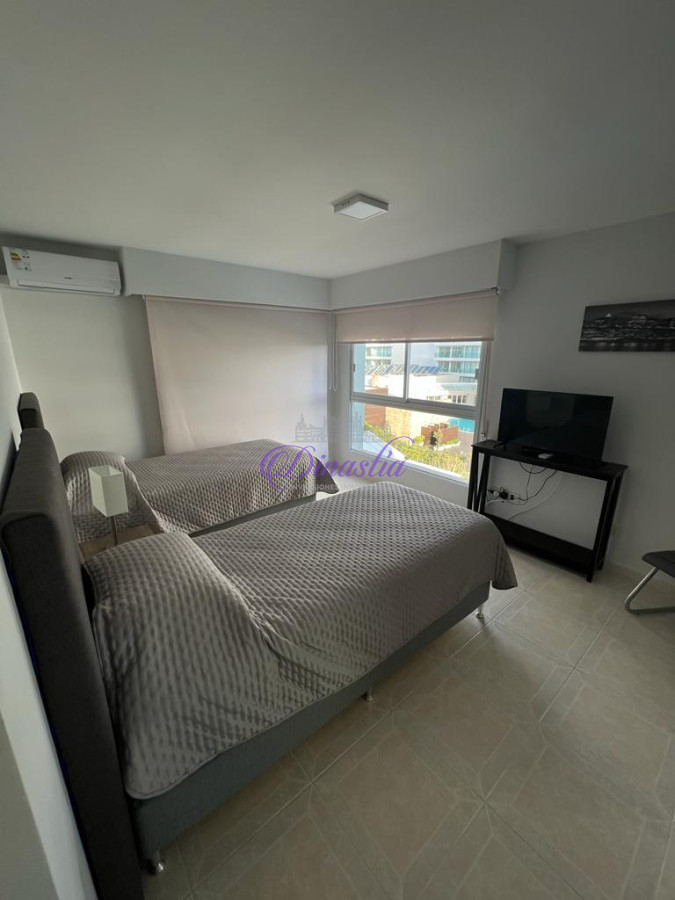 Apartamento ID.604 -  VENTA APARTAMENTO DE 3 SUITES + DEPENENDECIA PUNTA DEL ESTE