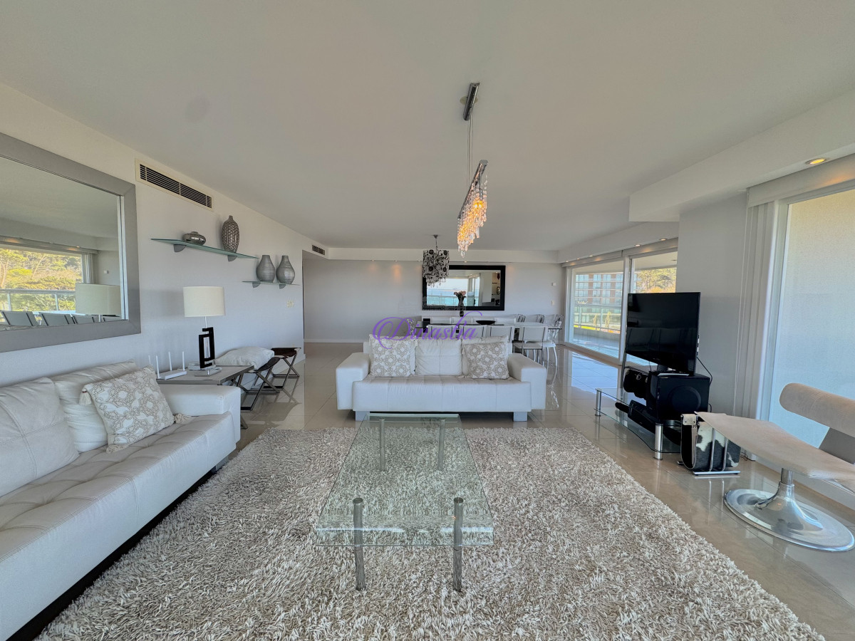 Apartamento ID.608 - VENTA Y ALQUILER DE 3 SUITES + DEPENDENCIA EN PLAYA  MANSA 