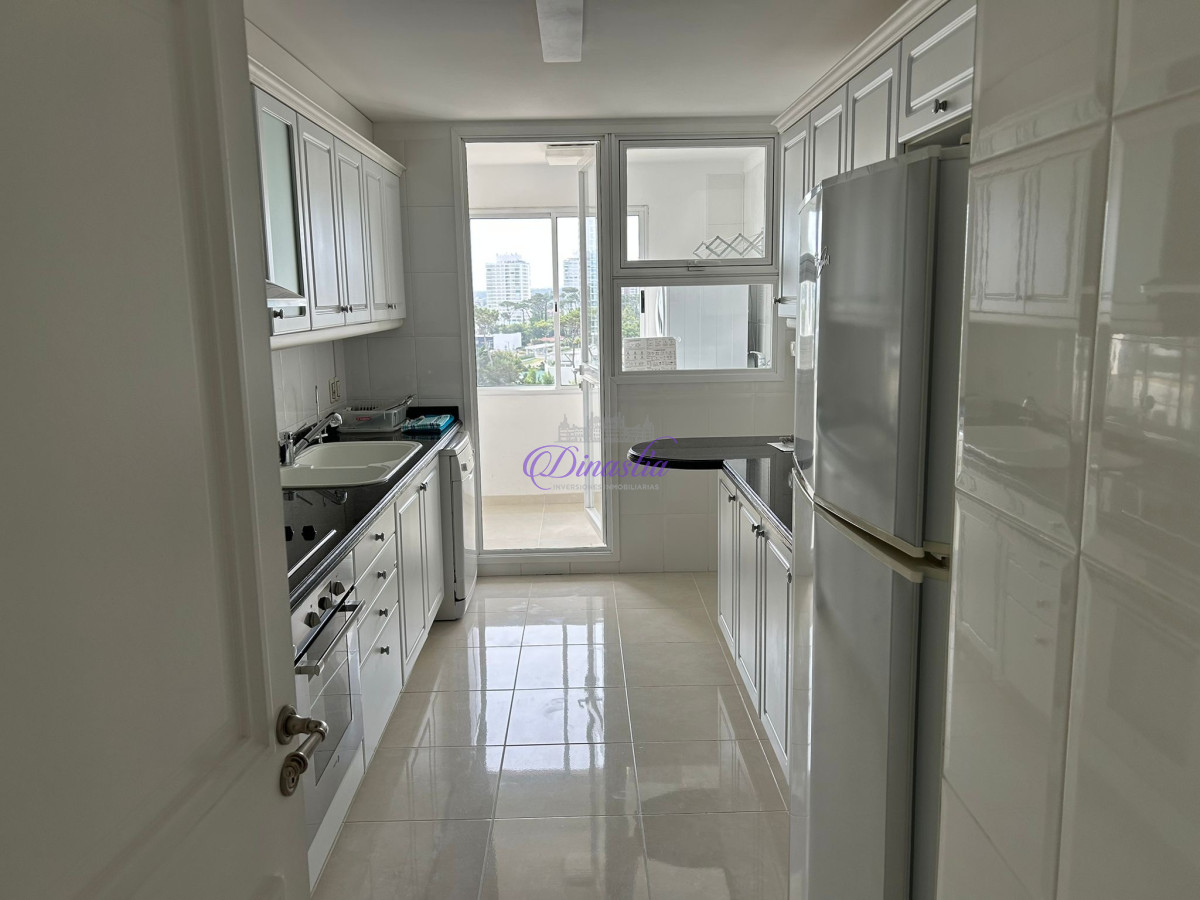 Apartamento ID.535 - VENTA APARTAMENTO DE 3 SUITES + DEPENDENCIA 