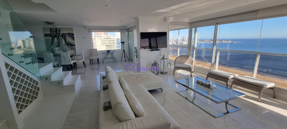 Apartamento ID.540 - PENTH HOUSE MANSA PRIMERA LINEA