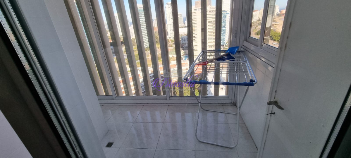 Apartamento ID.540 - PENTH HOUSE MANSA PRIMERA LINEA