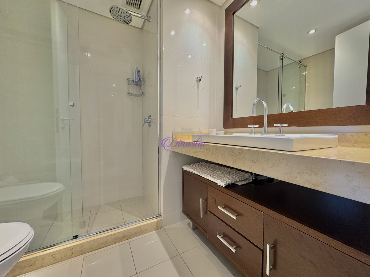 Apartamento ID.608 - VENTA Y ALQUILER DE 3 SUITES + DEPENDENCIA EN PLAYA  MANSA 