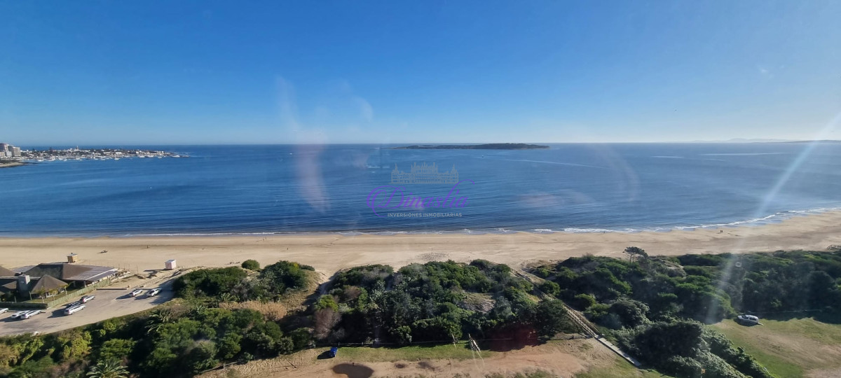 Apartamento ID.540 - PENTH HOUSE MANSA PRIMERA LINEA