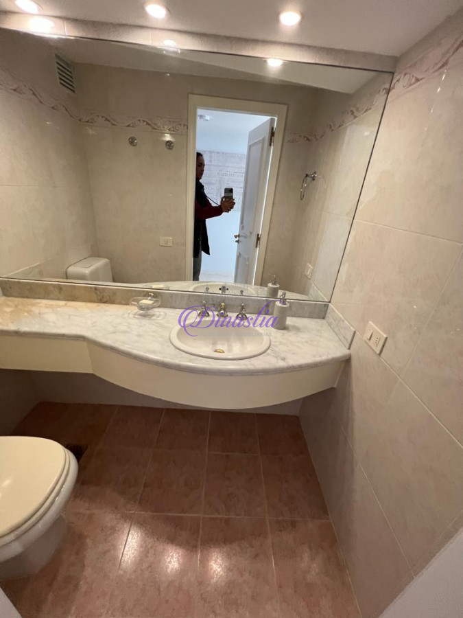 Apartamento ID.604 -  VENTA APARTAMENTO DE 3 SUITES + DEPENENDECIA PUNTA DEL ESTE