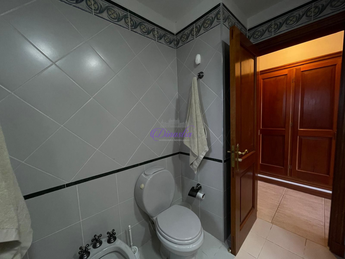 Casa ID.582 - VENTA DE ESPECTACULAR CASA EN ZONA MANSA 