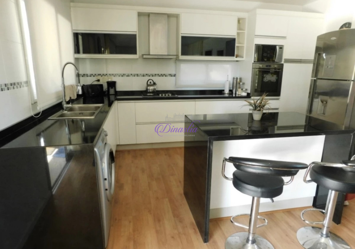 Casa ID.609 - VENTA DE CASA MODERNA EN MANSA PUNTA DEL ESTE