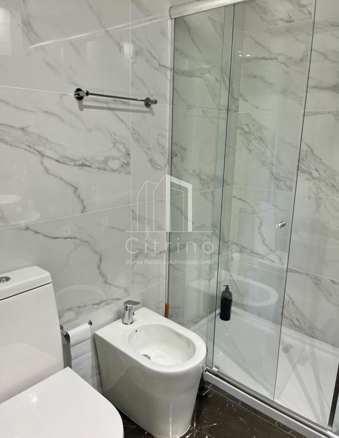 Apartamento ID.1228 - ALQUILER TEMPORARIO EN MIAMI BOULEVARD DE 2 DORMITORIOS EN MANSA 