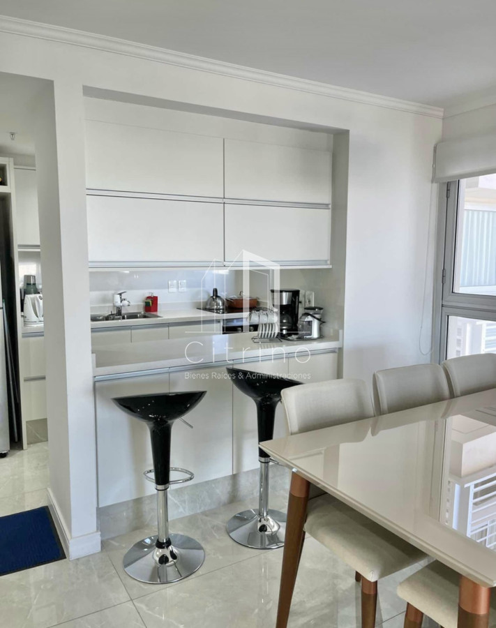 Apartamento ID.1228 - ALQUILER TEMPORARIO EN MIAMI BOULEVARD DE 2 DORMITORIOS EN MANSA 