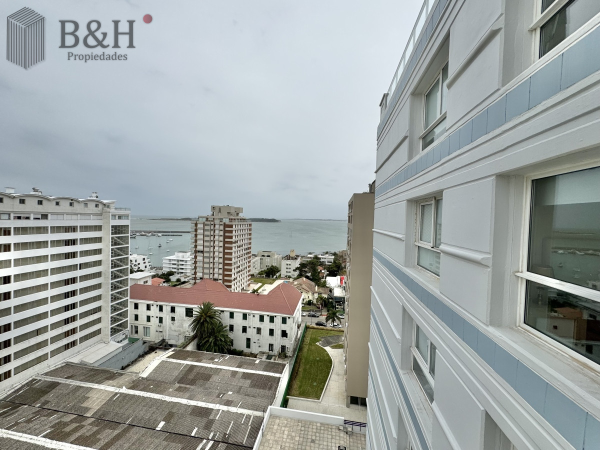 Apartamento ID.3483 - ALQUILER ANUAL DE APARTAMENTO DE 2 DORMITORIOS EN PENÍNSULA 