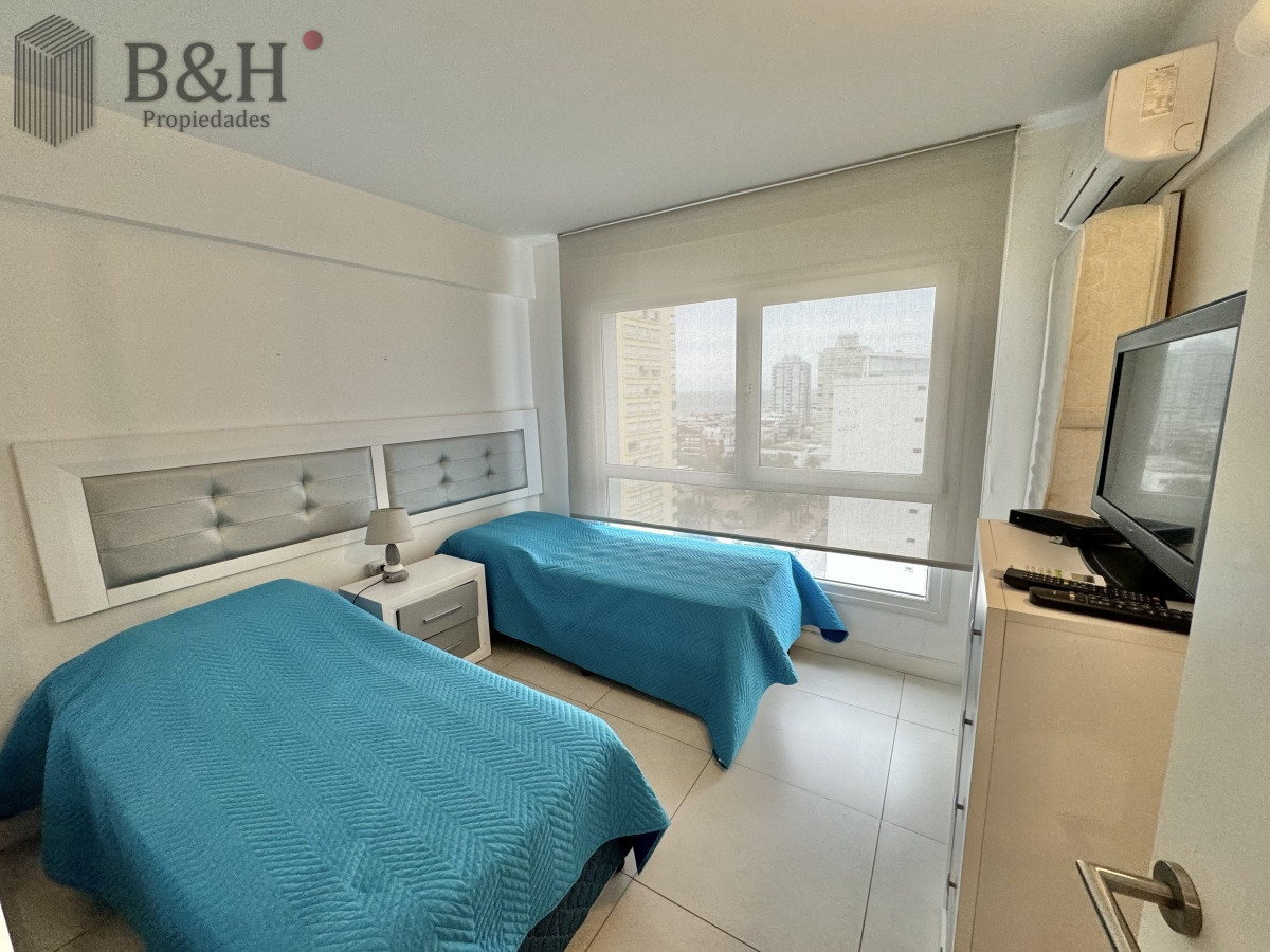 Apartamento ID.3483 - ALQUILER ANUAL DE APARTAMENTO DE 2 DORMITORIOS EN PENÍNSULA 