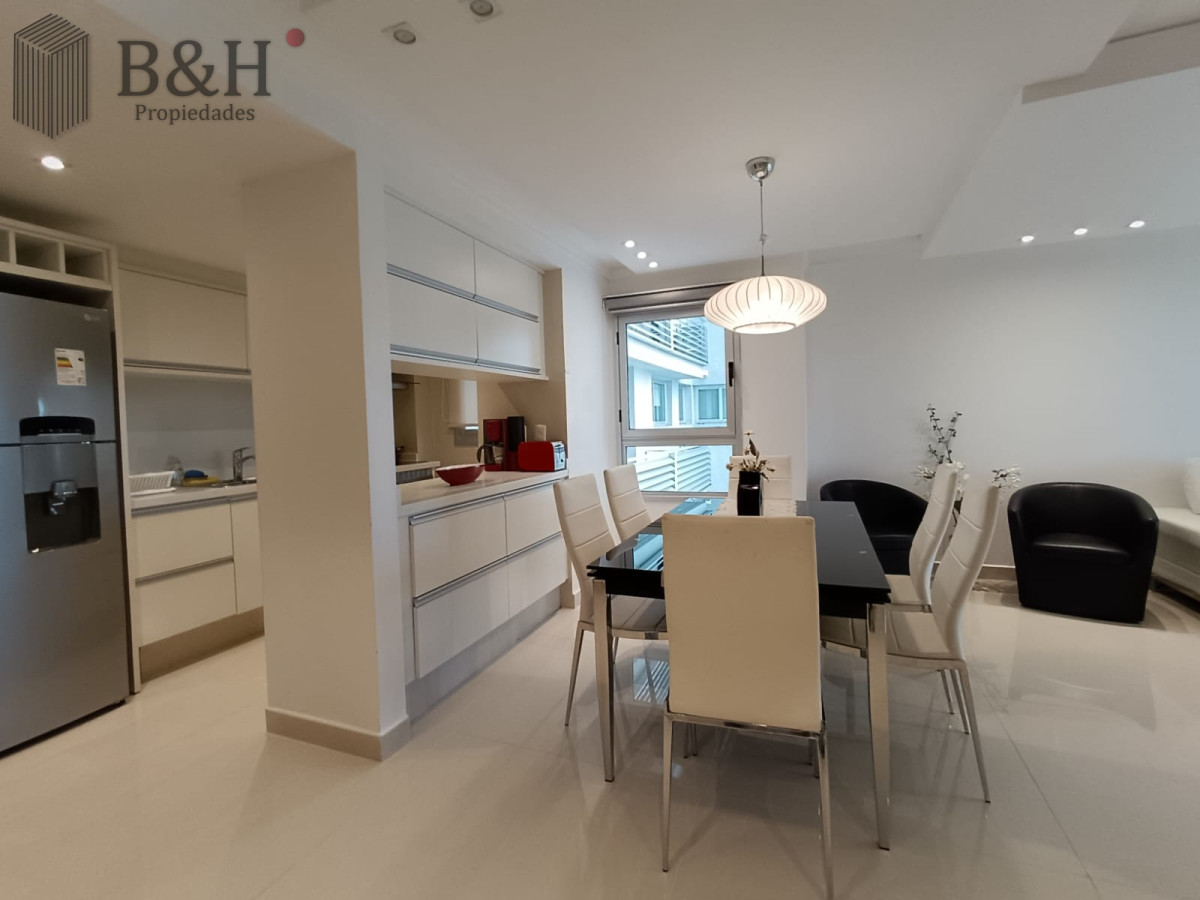 Apartamento ID.2572 - ALQUILER ANUAL DE APARTAMENTO DE 2 DORMITORIOS EN MANSA PUNTA DEL ESTE