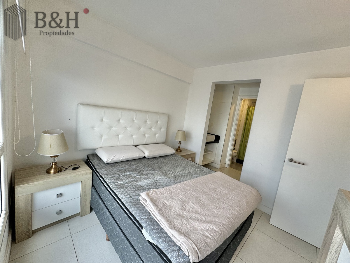 Apartamento ID.3483 - ALQUILER ANUAL DE APARTAMENTO DE 2 DORMITORIOS EN PENÍNSULA 