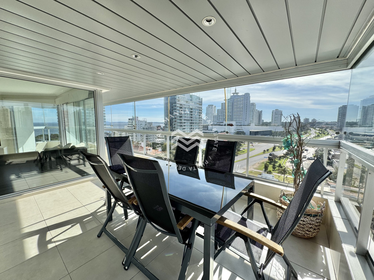 Apartamento ID.341 - VENTA DE APARTAMENTO DE 3 DORMITORIOS EN EDIFICIO ART BOULEVARD PUNTA DEL ESTE 
