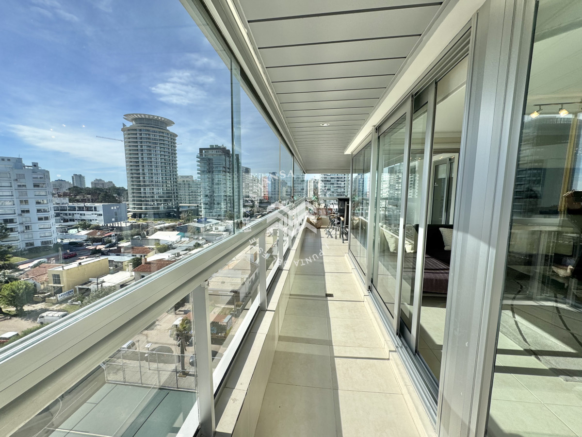 Apartamento ID.341 - VENTA DE APARTAMENTO DE 3 DORMITORIOS EN EDIFICIO ART BOULEVARD PUNTA DEL ESTE 