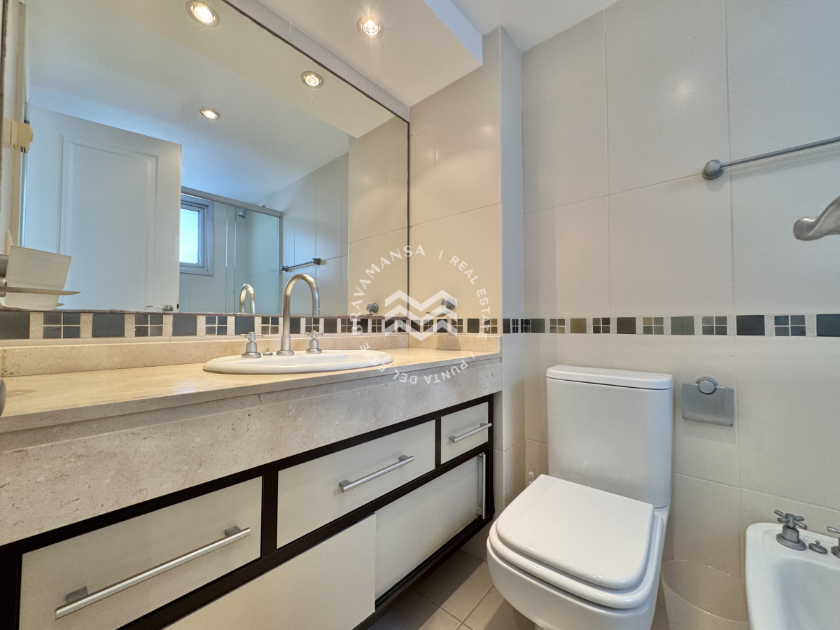 Apartamento ID.341 - VENTA DE APARTAMENTO DE 3 DORMITORIOS EN EDIFICIO ART BOULEVARD PUNTA DEL ESTE 