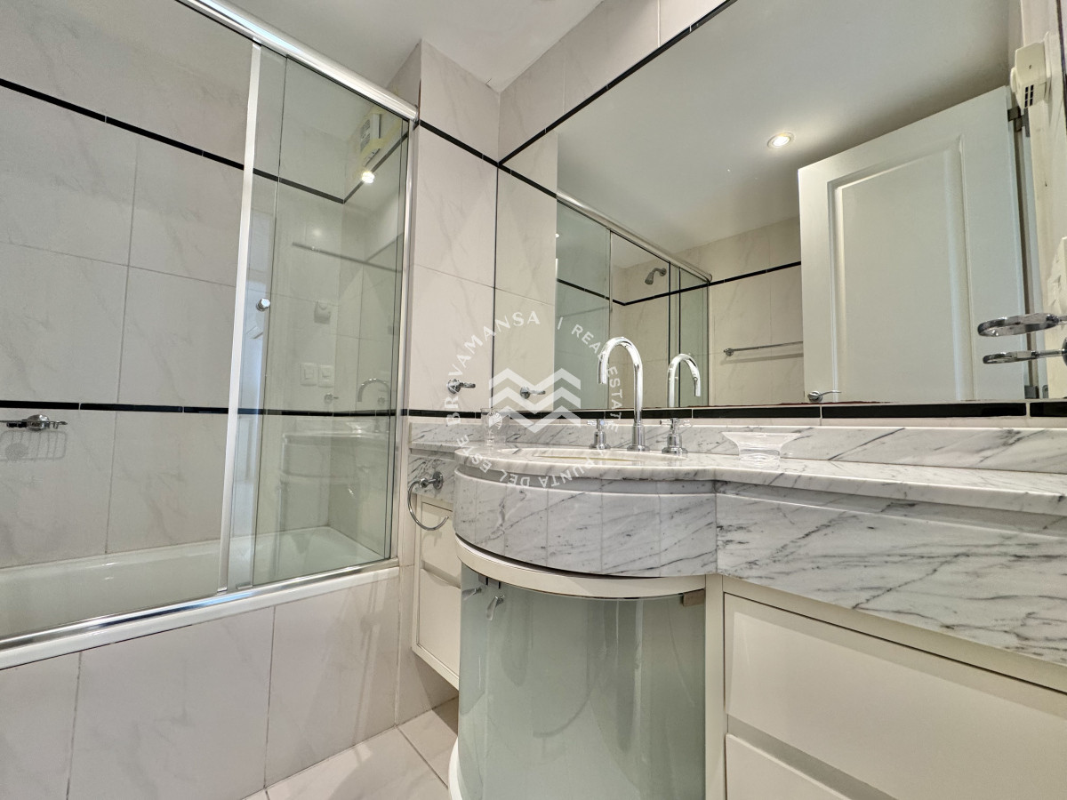 Apartamento ID.341 - VENTA DE APARTAMENTO DE 3 DORMITORIOS EN EDIFICIO ART BOULEVARD PUNTA DEL ESTE 