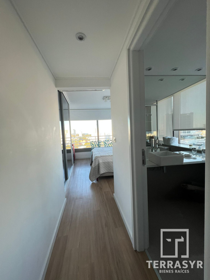 Apartamento ID.227 - VENTA DE APARTAMENTO DE 3 SUITES EN ALEXANDER BOULEVARD PUNTA DEL ESTE