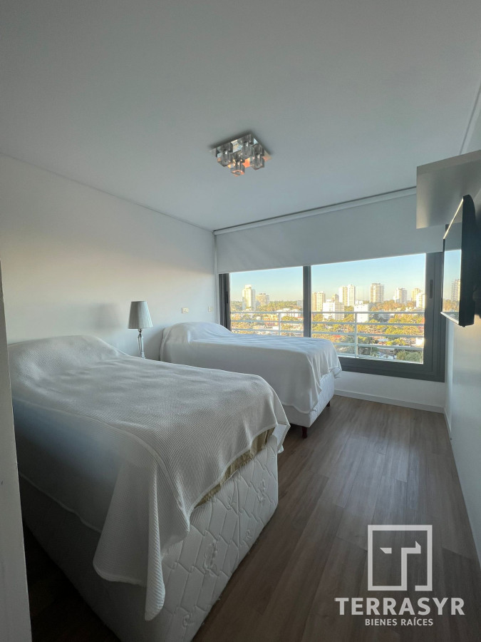 Apartamento ID.227 - VENTA DE APARTAMENTO DE 3 SUITES EN ALEXANDER BOULEVARD PUNTA DEL ESTE