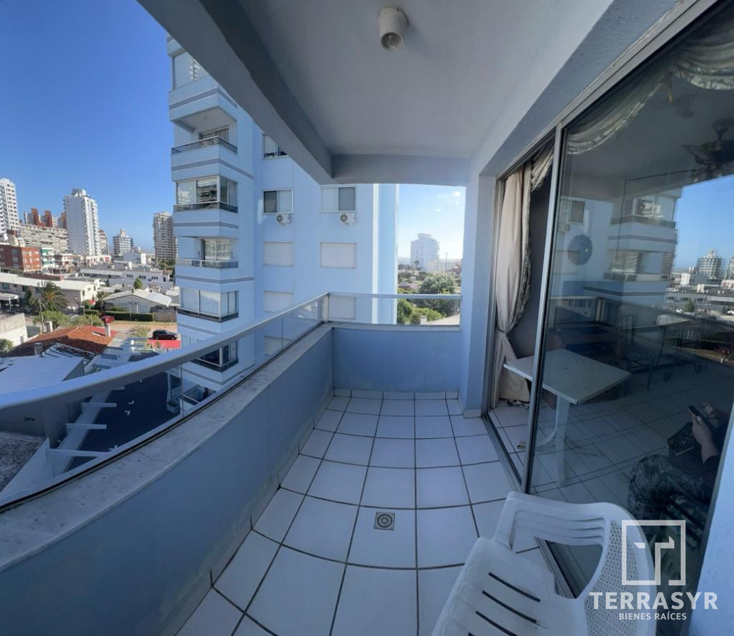 Apartamento ID.433 - Apartamento de un dormitorio entre playa mansa y brava