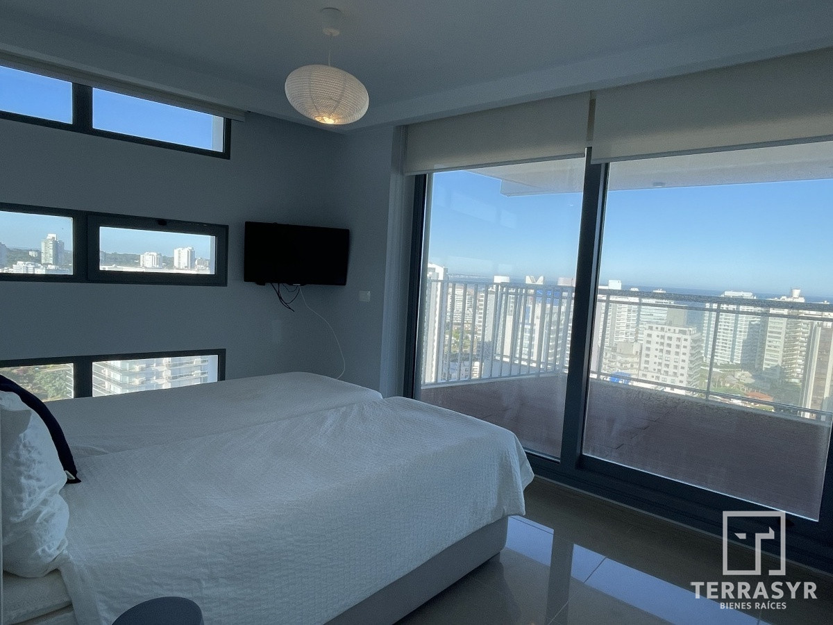 Apartamento ID.291 - VENTA DE APARTAMENTO DE 3 DORMITORIOS EN EDIFICIO ONIX PUNTA DEL ESTE 