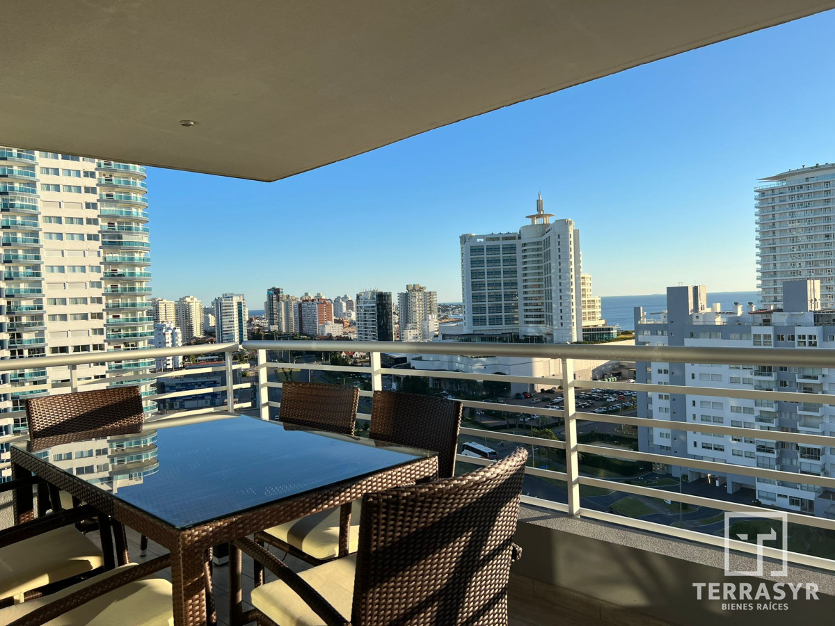 Apartamento ID.227 - VENTA DE APARTAMENTO DE 3 SUITES EN ALEXANDER BOULEVARD PUNTA DEL ESTE