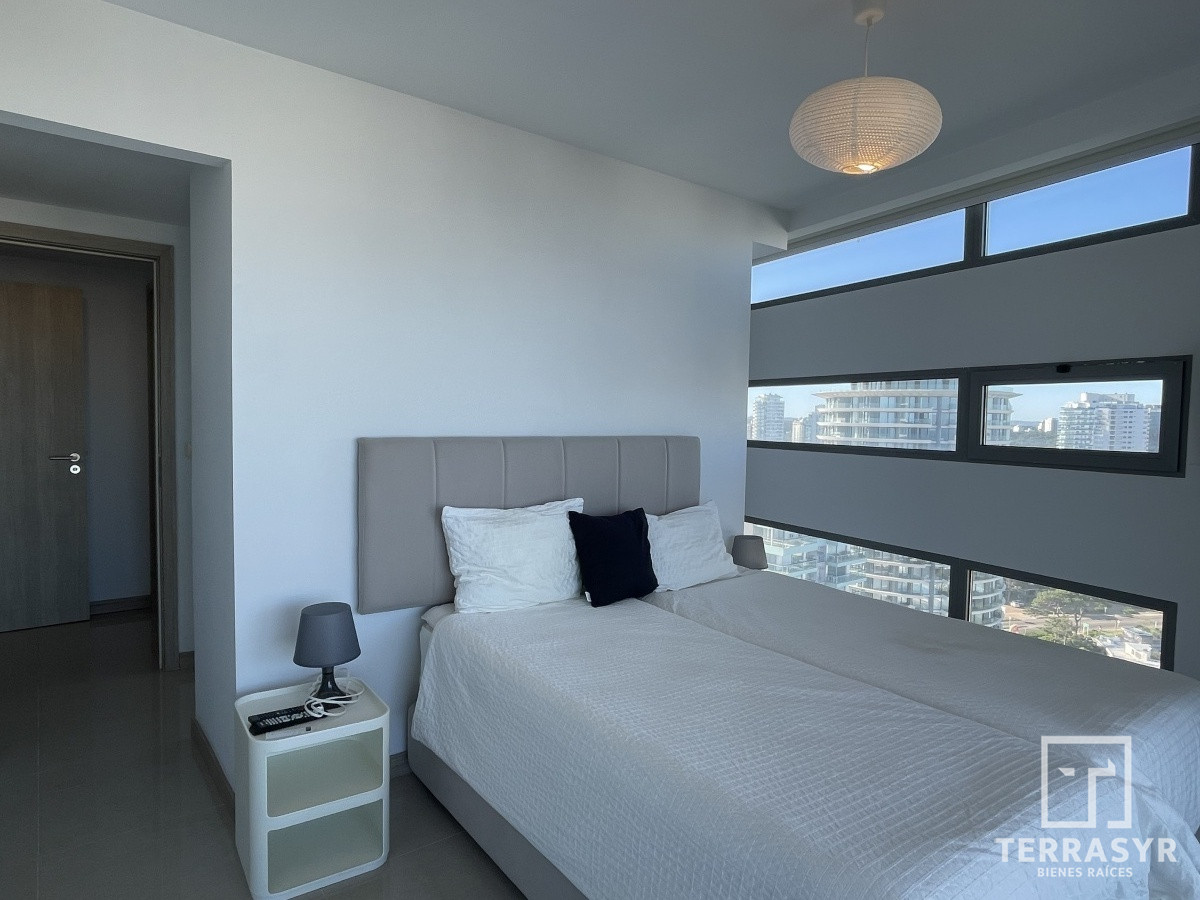 Apartamento ID.291 - VENTA DE APARTAMENTO DE 3 DORMITORIOS EN EDIFICIO ONIX PUNTA DEL ESTE 