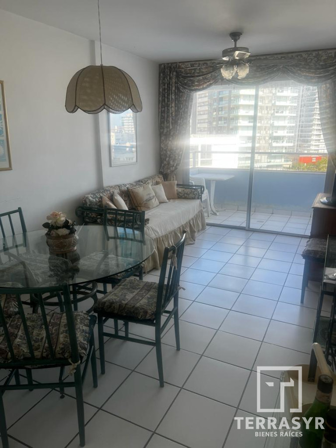 Apartamento ID.433 - Apartamento de un dormitorio entre playa mansa y brava